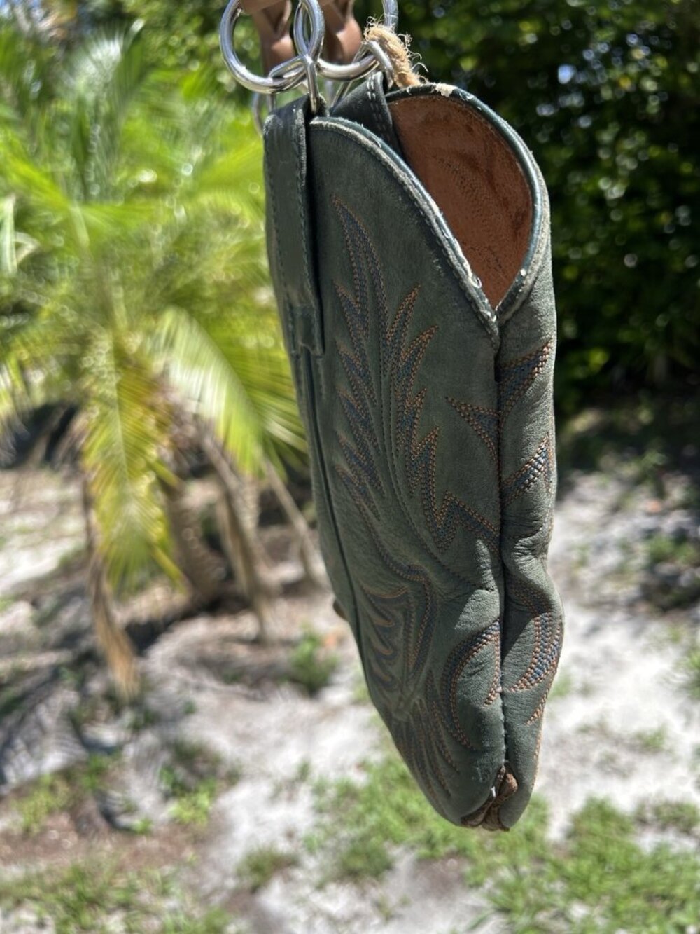 Vtg Upcycled Cowboy Leather Boot Purse Gypsy Handmade Hippie BoHo Shoulder Ariat - Picture 5 of 11